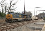 CSX 899 leads M406